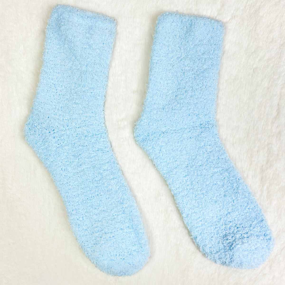 Aqua Blue Fluffy Socks – Lazy Dolphins